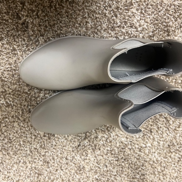 Fall boots - Picture 4 of 15